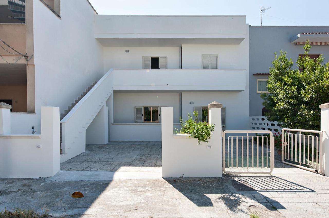 Brodolini Apartments Torre Dell'Orso Exterior foto